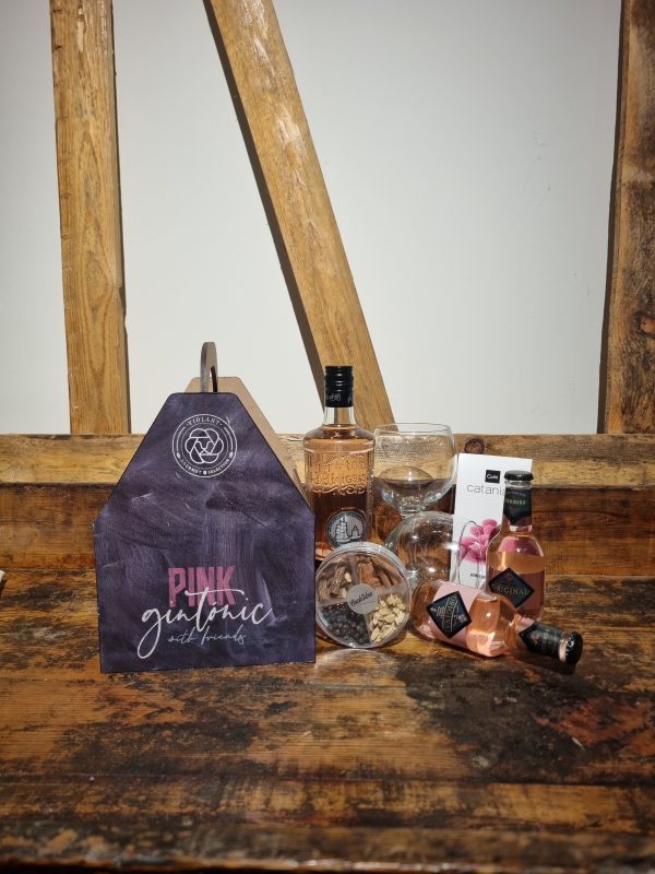 Rosa Gin Tonic